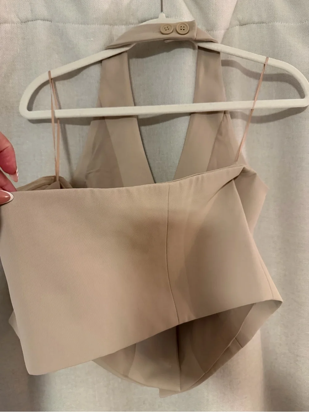 Neutral Beige Button-Front Structured Vest - Picture 4 of 6